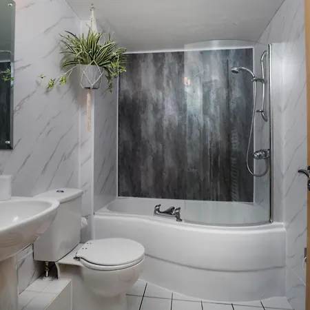 Large Penthouse In *