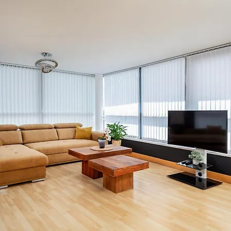 Large Penthouse In
