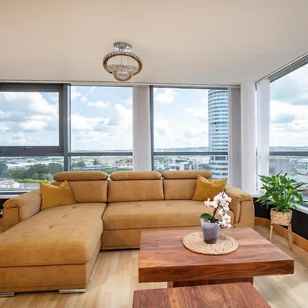 Large Penthouse In