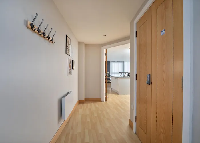 Large Penthouse In *